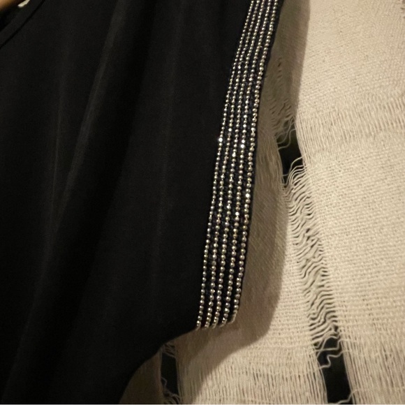 Classy Michael Kors One piece - Picture 2 of 3